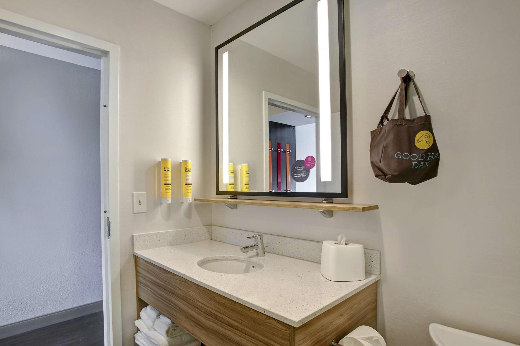 Hotel Tru By Hilton Monroe, Oh Esterno foto